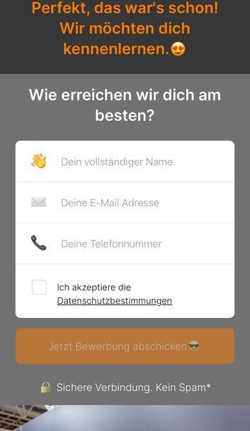 Funnel-Schritt 5: Kontaktformular mit Name, E-Mail und Telefonnummer und dem Button „Jetzt Bewerbung abschicken“.
